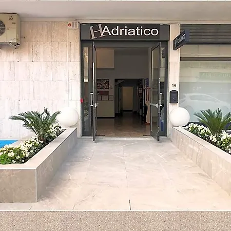 Ξενοδοχείο Adriatico *